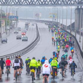 Дождливый велодень в Киеве icon